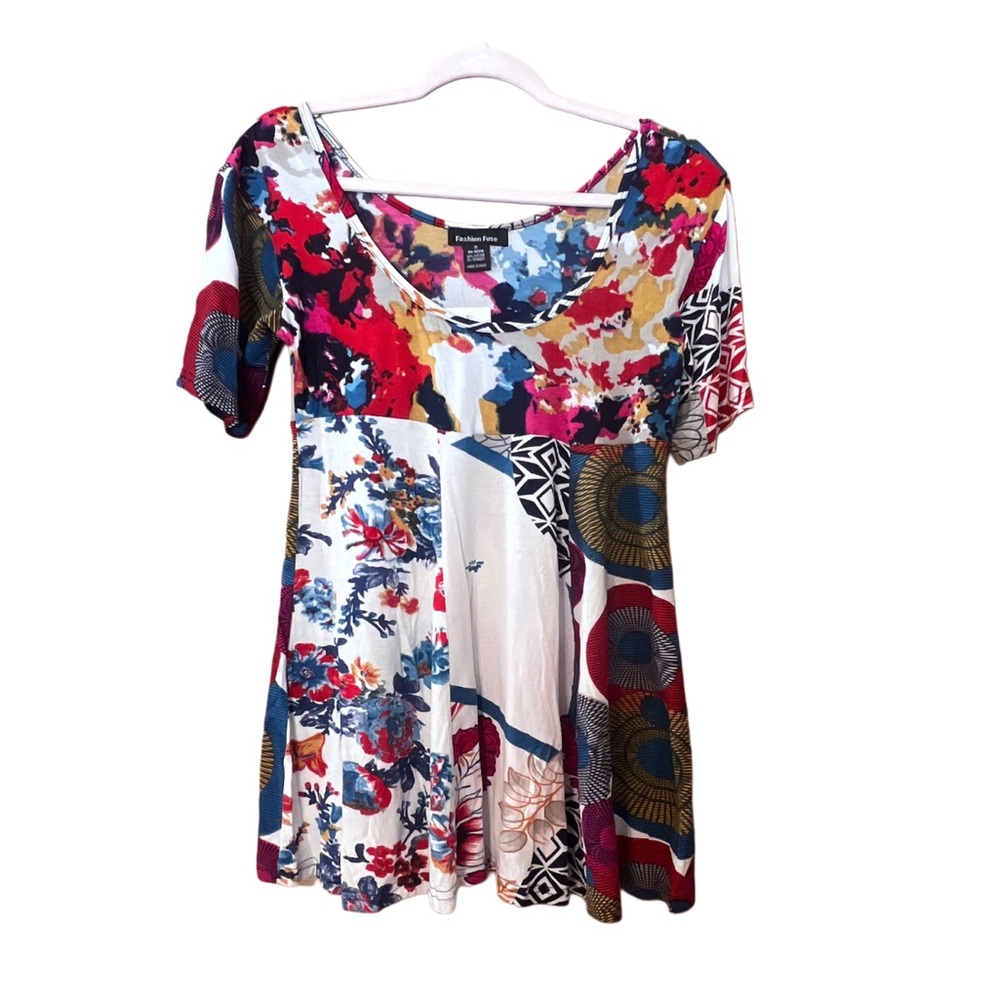 Vibrant Multicolor Short Sleeve Top Size Small